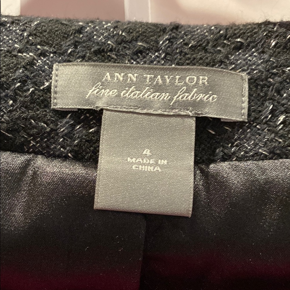 Tweed Lady Jacket - Picture 2 of 4